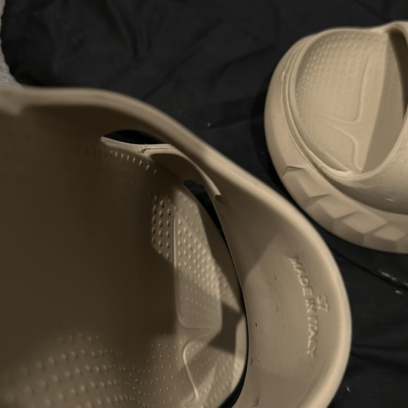 Givenchy slides - Picture 6 of 6